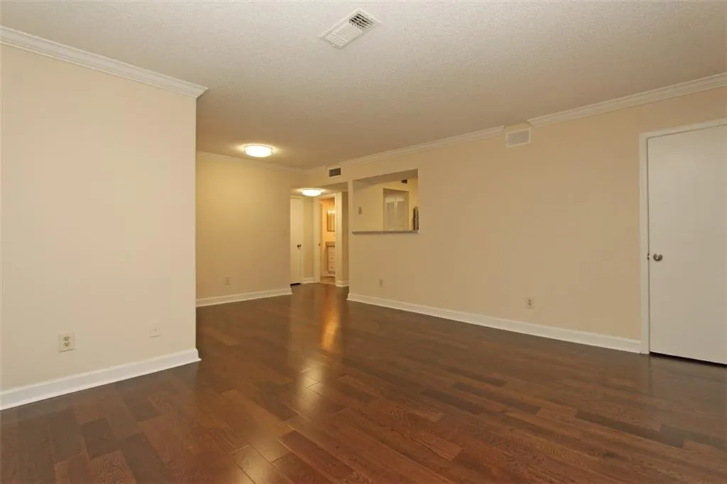 1905 Wingate Way Unit 1905, Sandy Springs, Georgia 30350, 1 Bedroom Bedrooms, ,1 BathroomBathrooms,Residential,Sold,1905 Wingate Way Unit 1905,5833710