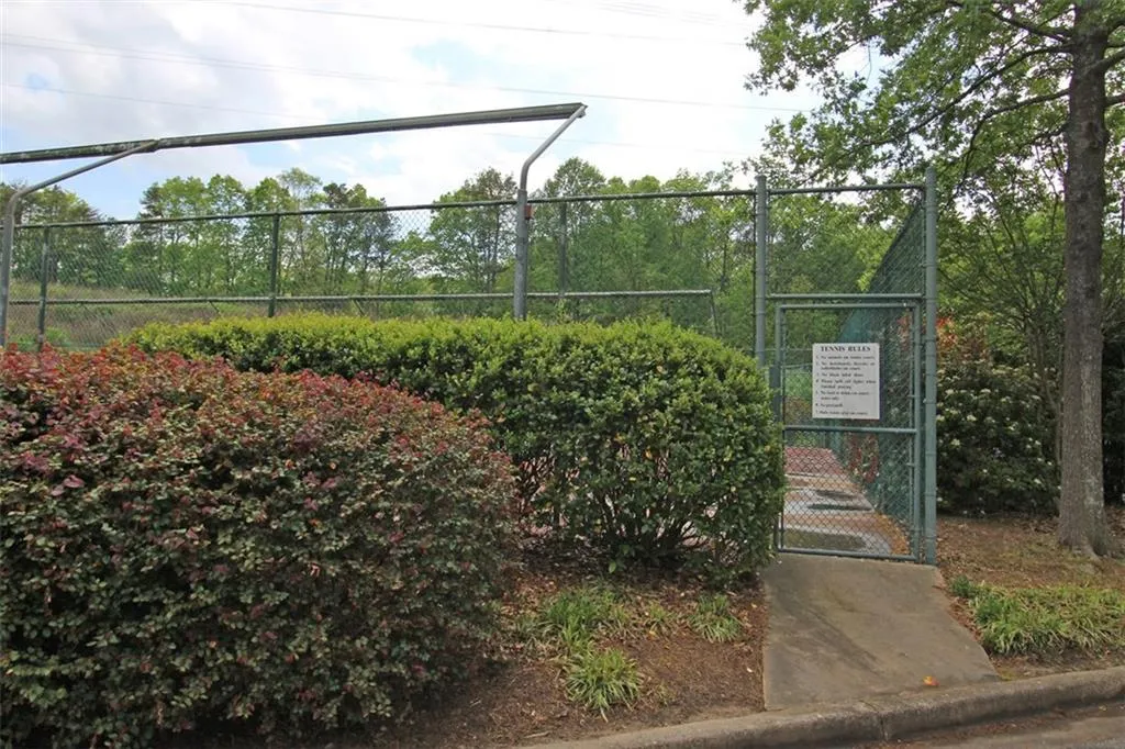 1905 Wingate Way Unit 1905, Sandy Springs, Georgia 30350, 1 Bedroom Bedrooms, ,1 BathroomBathrooms,Residential,Sold,1905 Wingate Way Unit 1905,5833710