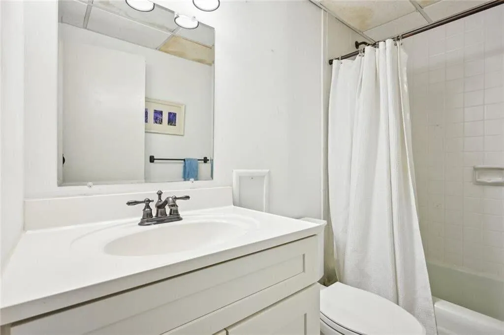 Bathroom #2 upstairs