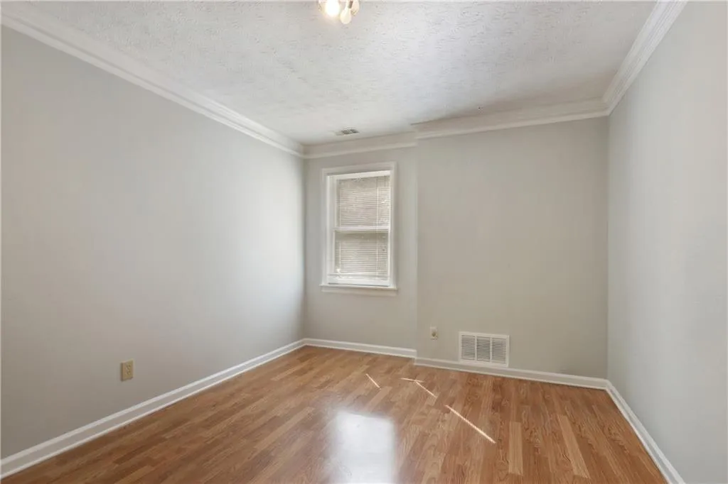 7 Normandy Court Ne, Atlanta, Georgia 30324, 2 Bedrooms Bedrooms, ,2 BathroomsBathrooms,Residential,Sold,7 Normandy Court Ne,6507557