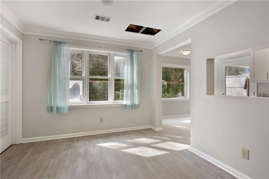 7 Normandy Court Ne, Atlanta, Georgia 30324, 2 Bedrooms Bedrooms, ,2 BathroomsBathrooms,Residential,Sold,7 Normandy Court Ne,6507557