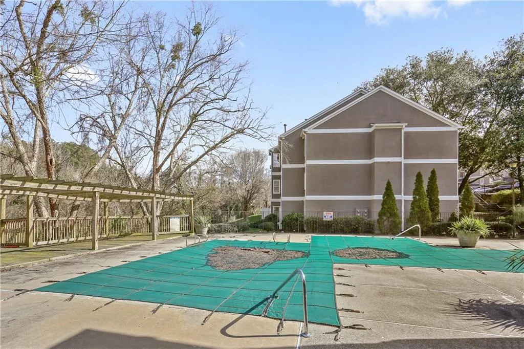 7 Normandy Court Ne, Atlanta, Georgia 30324, 2 Bedrooms Bedrooms, ,2 BathroomsBathrooms,Residential,Sold,7 Normandy Court Ne,6507557