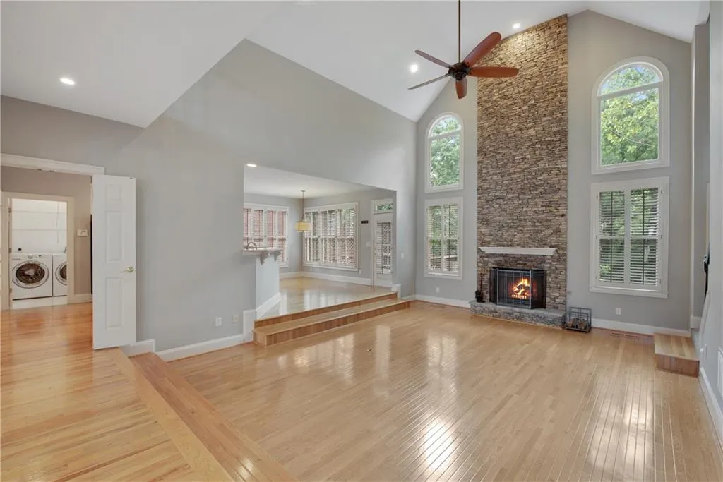 4650 Windsor Gate Court, Sandy Springs, Georgia 30342, 5 Bedrooms Bedrooms, ,4 BathroomsBathrooms,Residential,Sold,4650 Windsor Gate Court,6775007