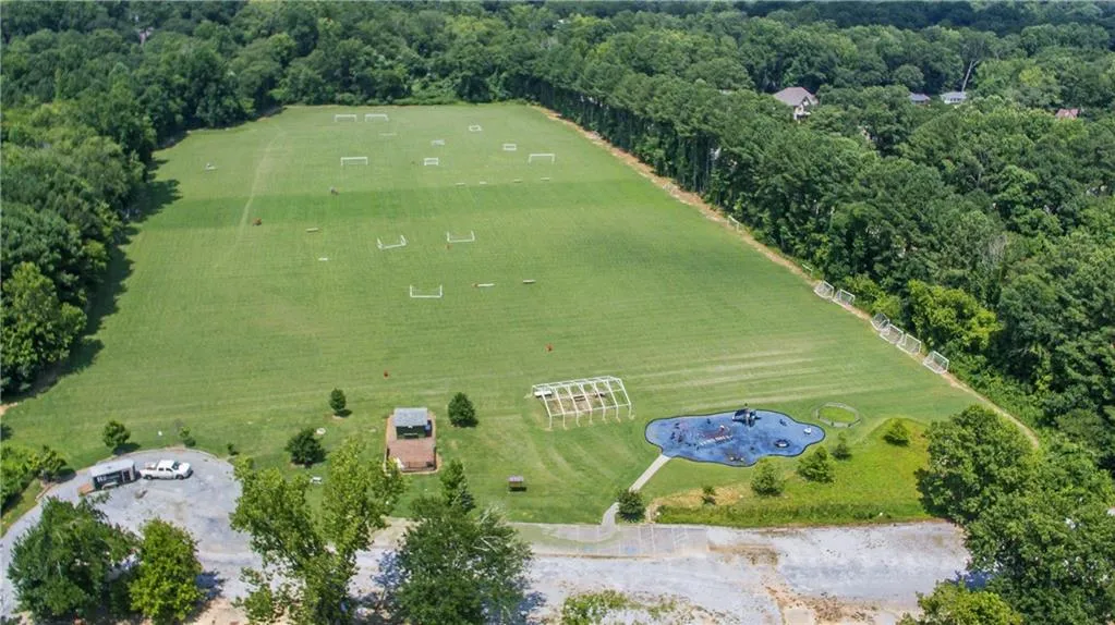 4650 Windsor Gate Court, Sandy Springs, Georgia 30342, 5 Bedrooms Bedrooms, ,4 BathroomsBathrooms,Residential,Sold,4650 Windsor Gate Court,6775007