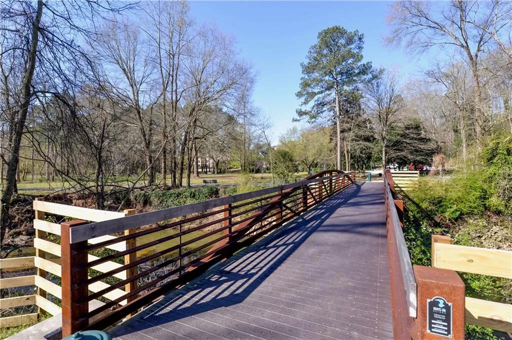 4650 Windsor Gate Court, Sandy Springs, Georgia 30342, 5 Bedrooms Bedrooms, ,4 BathroomsBathrooms,Residential,Sold,4650 Windsor Gate Court,6775007