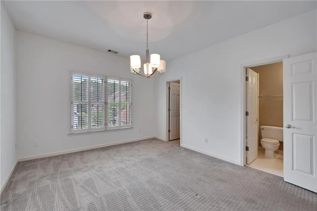 4650 Windsor Gate Court, Sandy Springs, Georgia 30342, 5 Bedrooms Bedrooms, ,4 BathroomsBathrooms,Residential,Sold,4650 Windsor Gate Court,6775007