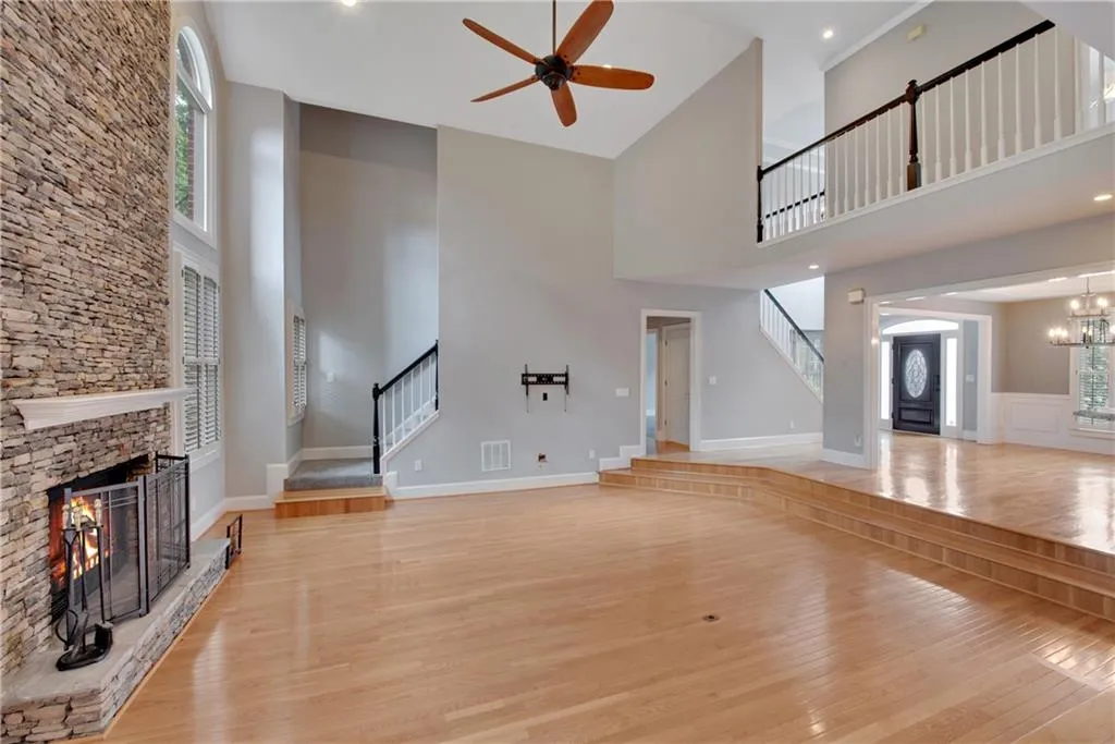 4650 Windsor Gate Court, Sandy Springs, Georgia 30342, 5 Bedrooms Bedrooms, ,4 BathroomsBathrooms,Residential,Sold,4650 Windsor Gate Court,6775007