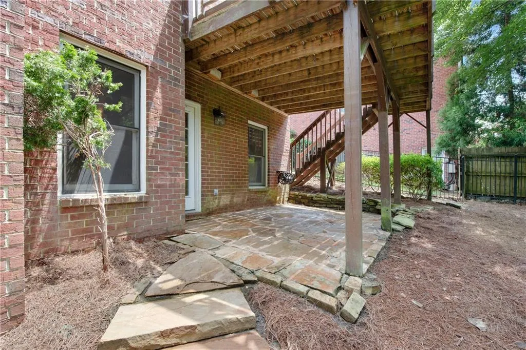 4650 Windsor Gate Court, Sandy Springs, Georgia 30342, 5 Bedrooms Bedrooms, ,4 BathroomsBathrooms,Residential,Sold,4650 Windsor Gate Court,6775007