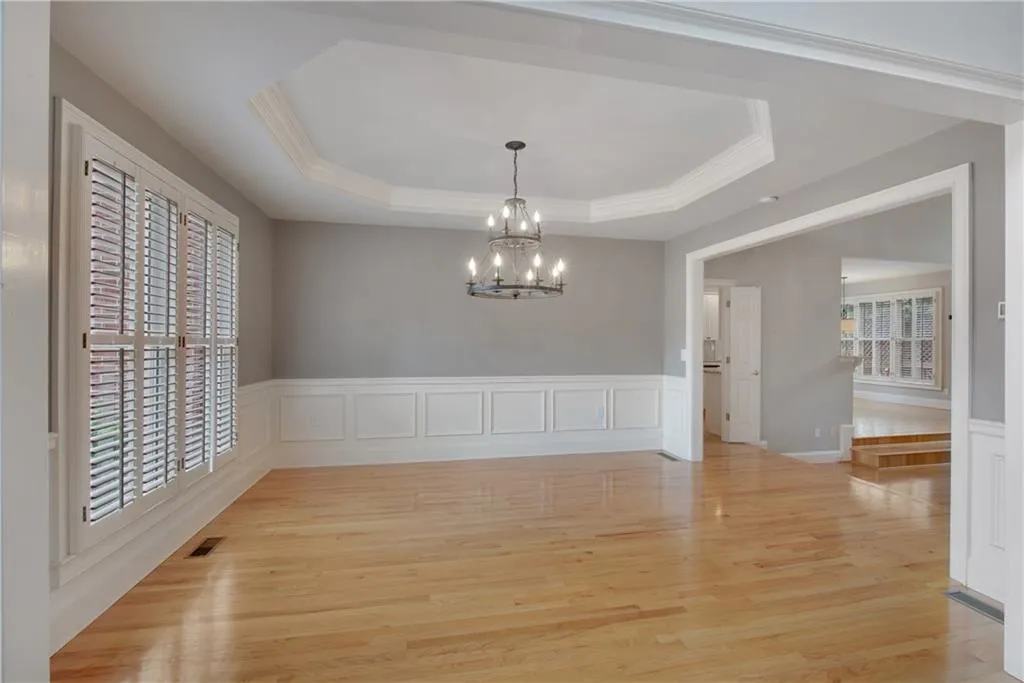 4650 Windsor Gate Court, Sandy Springs, Georgia 30342, 5 Bedrooms Bedrooms, ,4 BathroomsBathrooms,Residential,Sold,4650 Windsor Gate Court,6775007