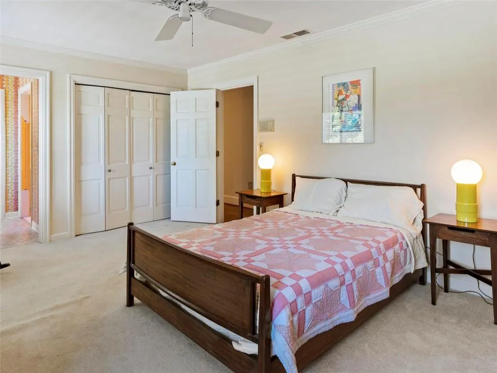 1105 Edgewater Drive, Sandy Springs, Georgia 30328, 5 Bedrooms Bedrooms, ,6 BathroomsBathrooms,Residential,Sold,1105 Edgewater Drive,7114389