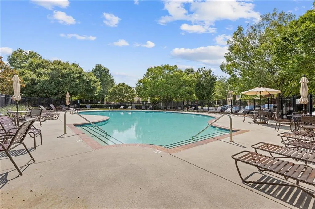 Wonderful community pool
