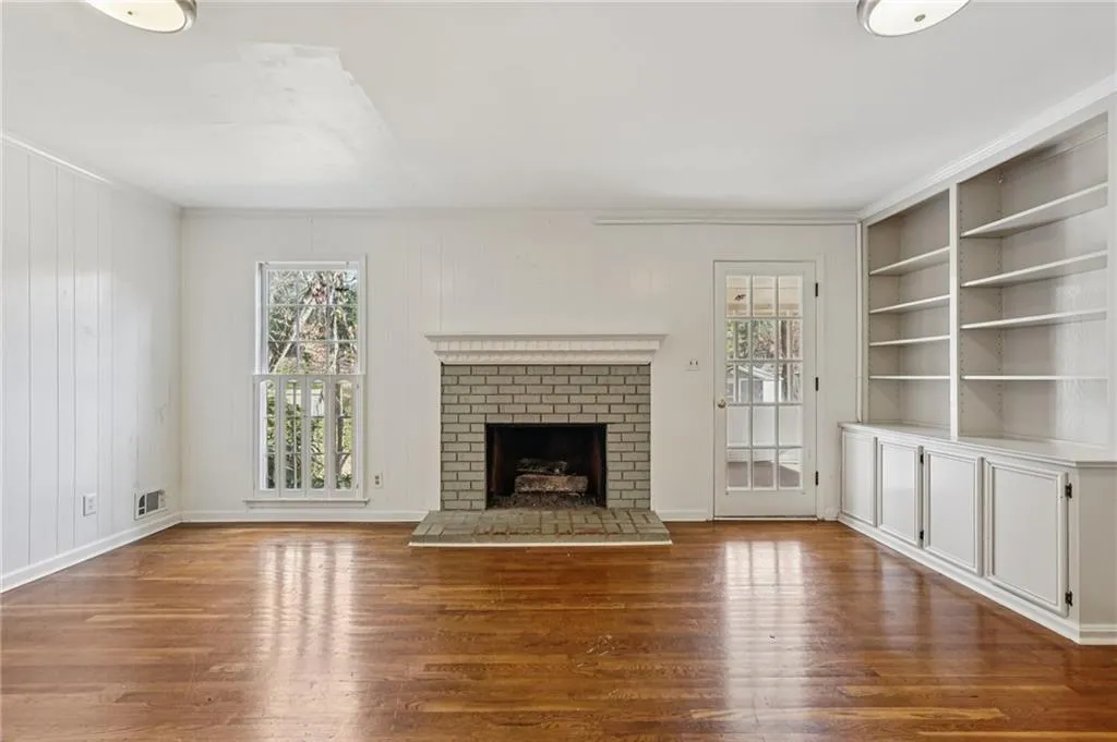 Georgia 30328, ,3 BathroomsBathrooms,Residential,For Sale,7711374
