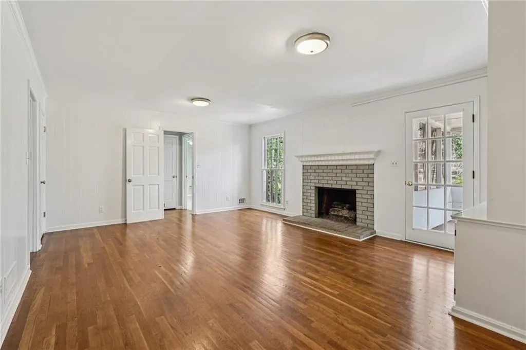 Georgia 30328, ,3 BathroomsBathrooms,Residential,For Sale,7711374