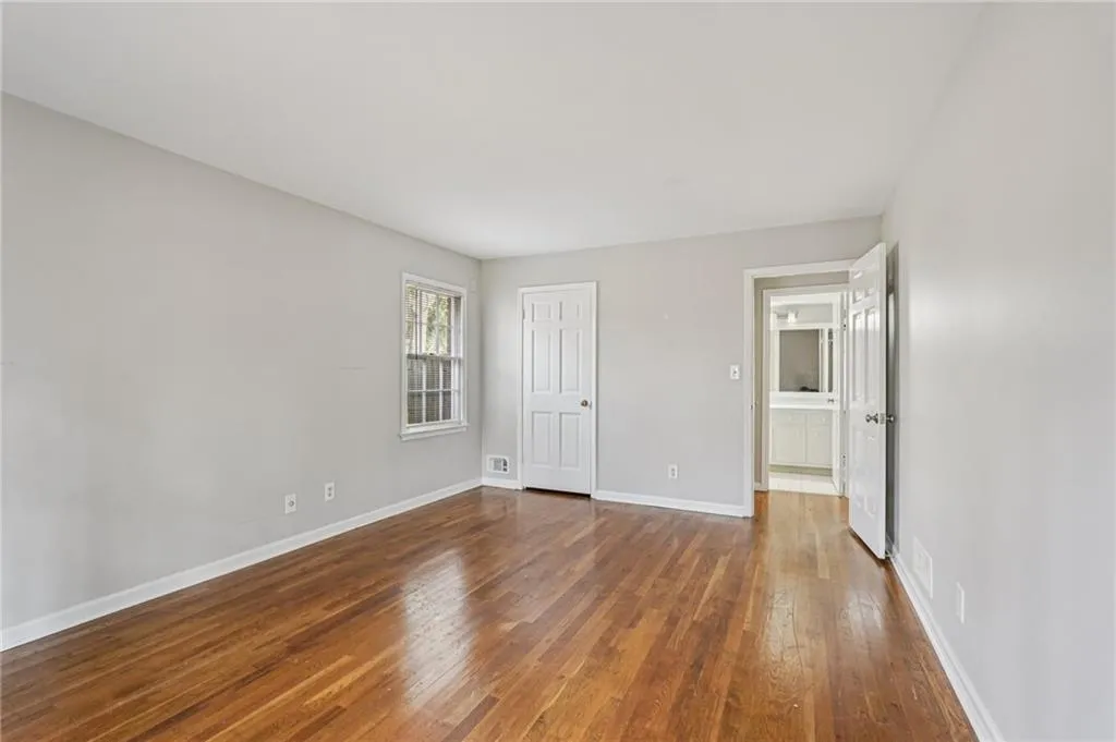 Georgia 30328, ,3 BathroomsBathrooms,Residential,For Sale,7711374