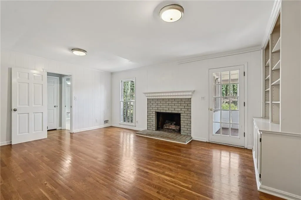 Georgia 30328, ,3 BathroomsBathrooms,Residential,For Sale,7711374