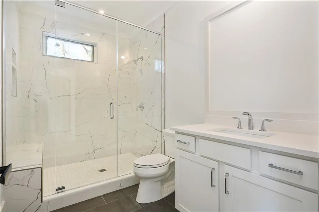 5571 Arundel Drive, Sandy Springs, Georgia 30327, 6 Bedrooms Bedrooms, ,7 BathroomsBathrooms,Residential,Sold,5571 Arundel Drive,6622891