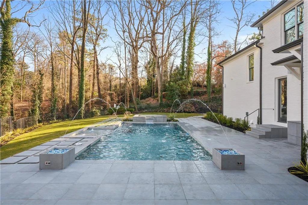 5571 Arundel Drive, Sandy Springs, Georgia 30327, 6 Bedrooms Bedrooms, ,7 BathroomsBathrooms,Residential,Sold,5571 Arundel Drive,6622891