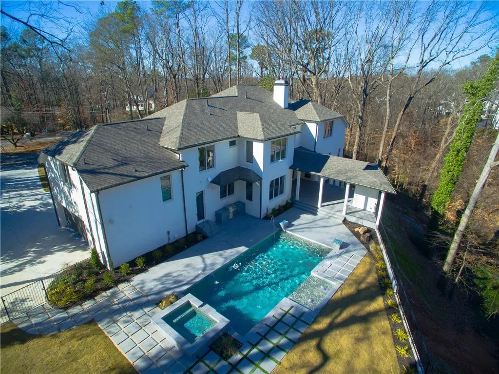 5571 Arundel Drive, Sandy Springs, Georgia 30327, 6 Bedrooms Bedrooms, ,7 BathroomsBathrooms,Residential,Sold,5571 Arundel Drive,6622891