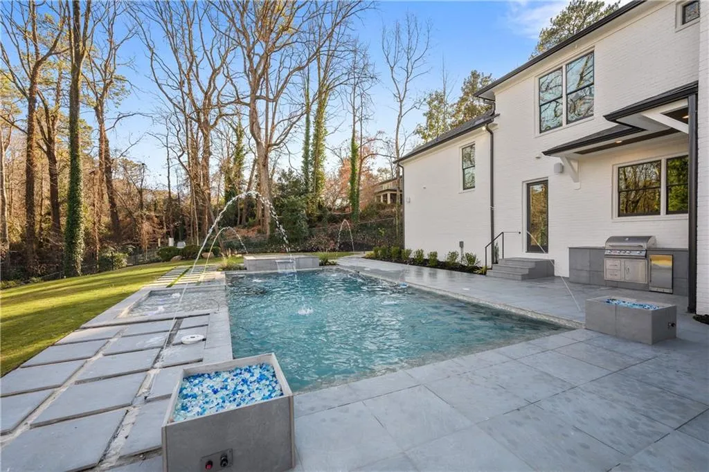 5571 Arundel Drive, Sandy Springs, Georgia 30327, 6 Bedrooms Bedrooms, ,7 BathroomsBathrooms,Residential,Sold,5571 Arundel Drive,6622891