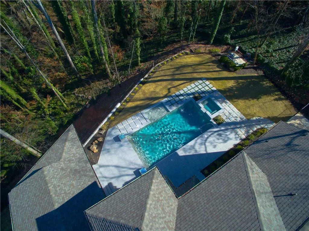 5571 Arundel Drive, Sandy Springs, Georgia 30327, 6 Bedrooms Bedrooms, ,7 BathroomsBathrooms,Residential,Sold,5571 Arundel Drive,6622891