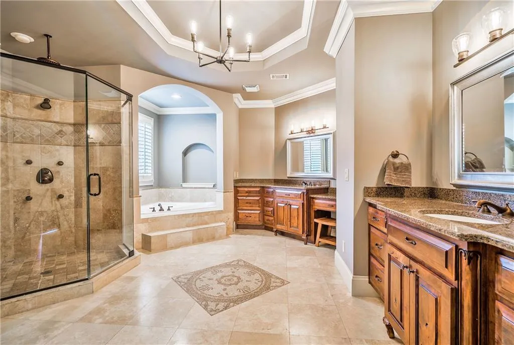 740 Glenairy Drive, Sandy Springs, Georgia 30328, 6 Bedrooms Bedrooms, ,5 BathroomsBathrooms,Residential,Sold,740 Glenairy Drive,5946228