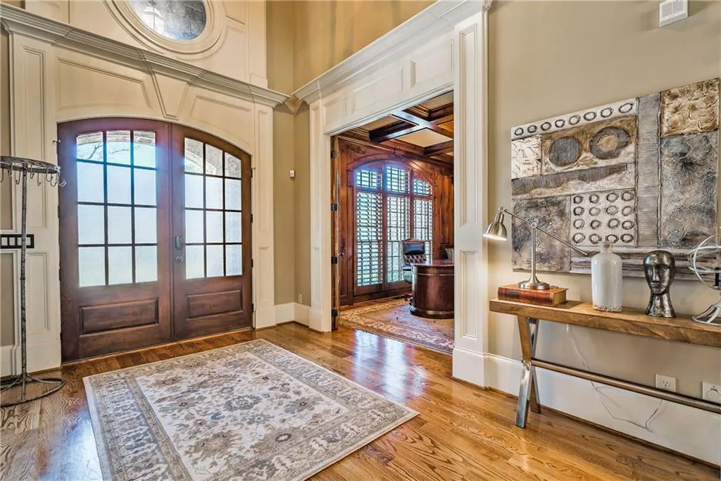 740 Glenairy Drive, Sandy Springs, Georgia 30328, 6 Bedrooms Bedrooms, ,5 BathroomsBathrooms,Residential,Sold,740 Glenairy Drive,5946228