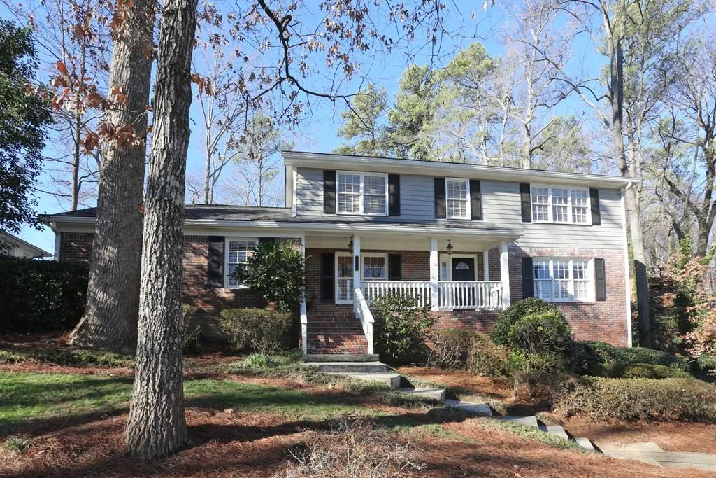 5010 Vallo Vista Court, Atlanta, Georgia 30342, 4 Bedrooms Bedrooms, ,3 BathroomsBathrooms,Residential,Sold,5010 Vallo Vista Court,5797140