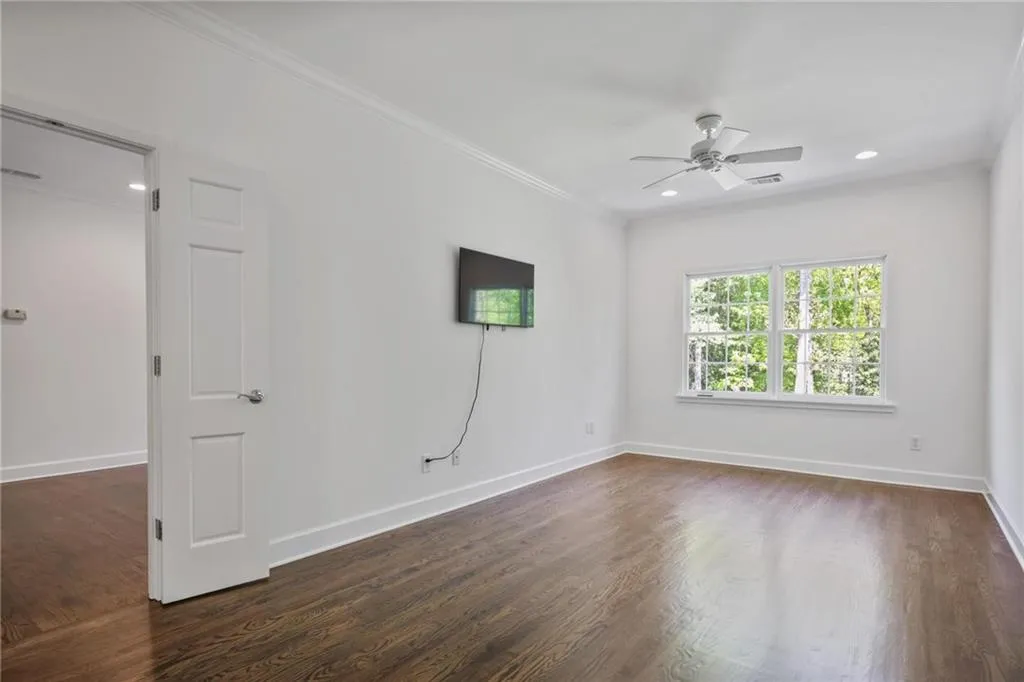 4087 Beechwood Drive Nw, Atlanta, Georgia 30327, 6 Bedrooms Bedrooms, 0 ,6 BathroomsBathrooms,Residential,For Sale,4087 Beechwood Drive Nw,7753516