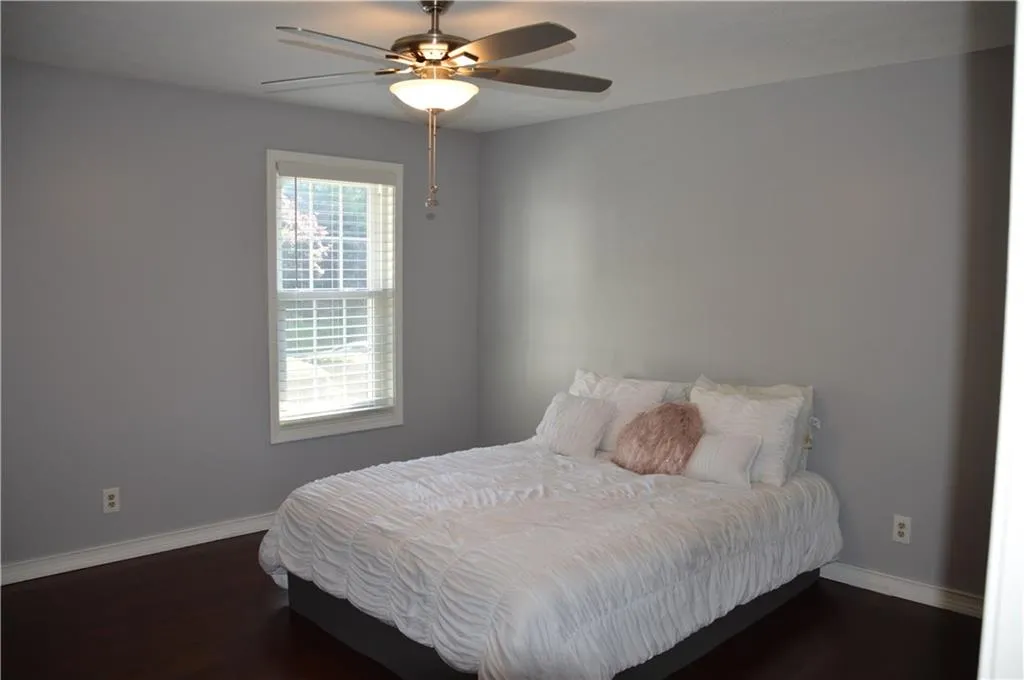 910 Gettysburg Place, Atlanta, Georgia 30350, 2 Bedrooms Bedrooms, ,2 BathroomsBathrooms,Residential,Sold,910 Gettysburg Place,6574810