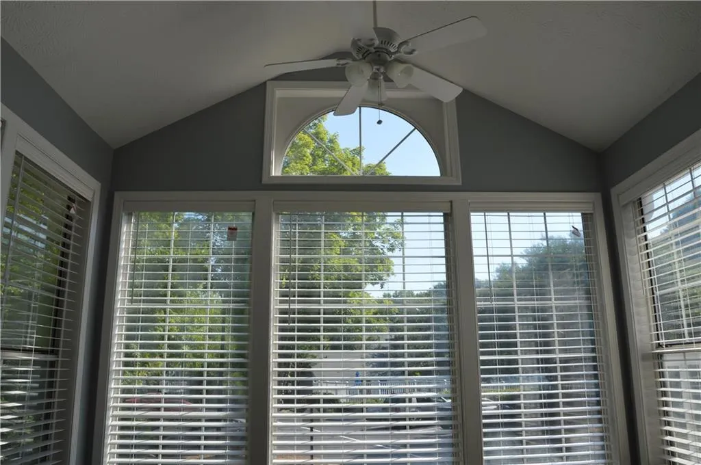 910 Gettysburg Place, Atlanta, Georgia 30350, 2 Bedrooms Bedrooms, ,2 BathroomsBathrooms,Residential,Sold,910 Gettysburg Place,6574810