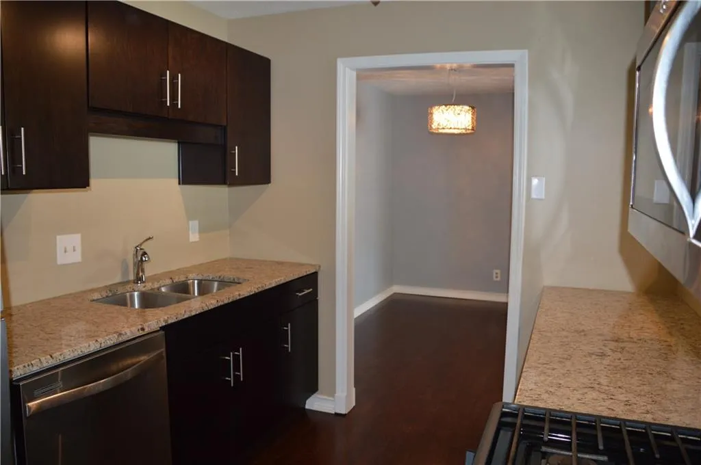 910 Gettysburg Place, Atlanta, Georgia 30350, 2 Bedrooms Bedrooms, ,2 BathroomsBathrooms,Residential,Sold,910 Gettysburg Place,6574810