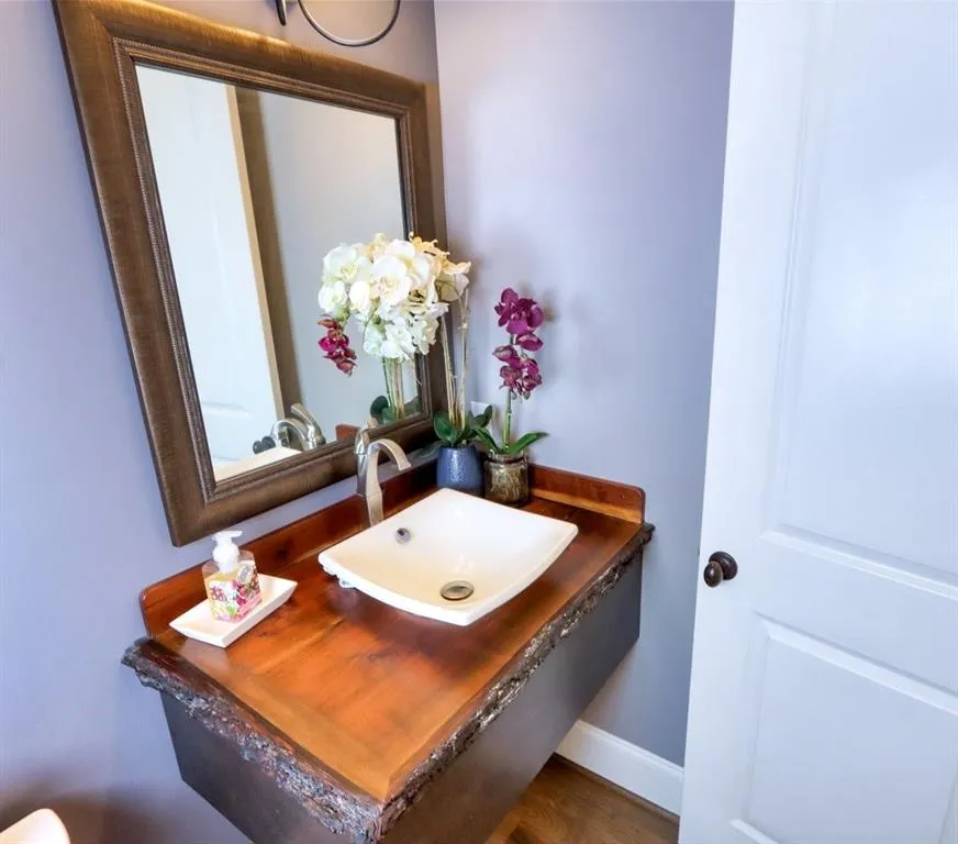 441 Johnson Ferry Road Ne, Atlanta, Georgia 30328, 5 Bedrooms Bedrooms, ,5 BathroomsBathrooms,Residential,Sold,441 Johnson Ferry Road Ne,6903450