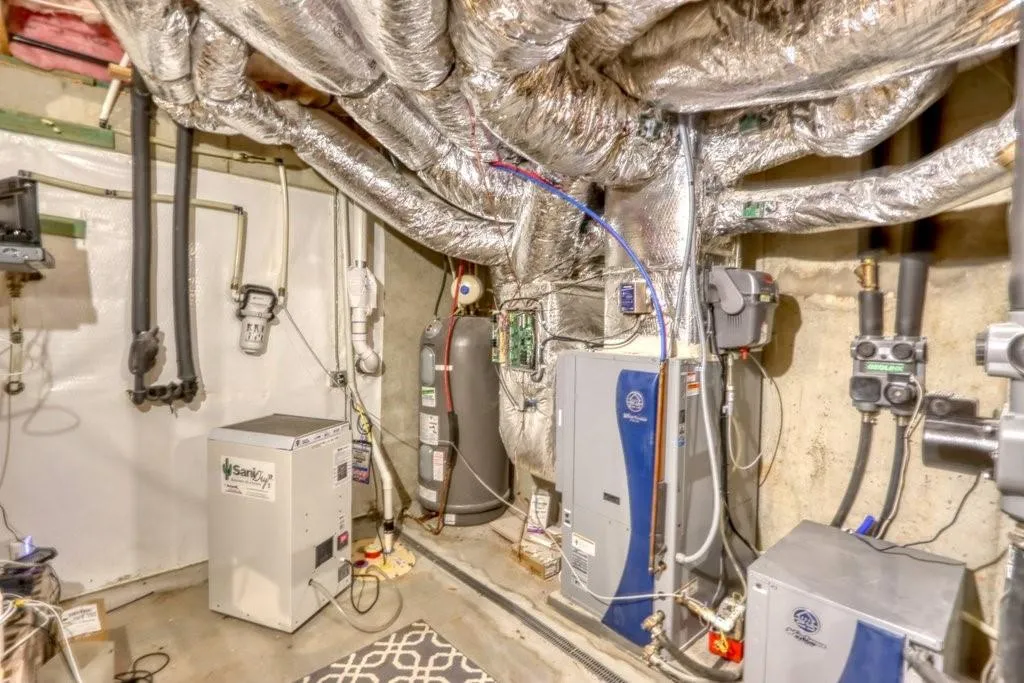 441 Johnson Ferry Road Ne, Atlanta, Georgia 30328, 5 Bedrooms Bedrooms, ,5 BathroomsBathrooms,Residential,Sold,441 Johnson Ferry Road Ne,6903450