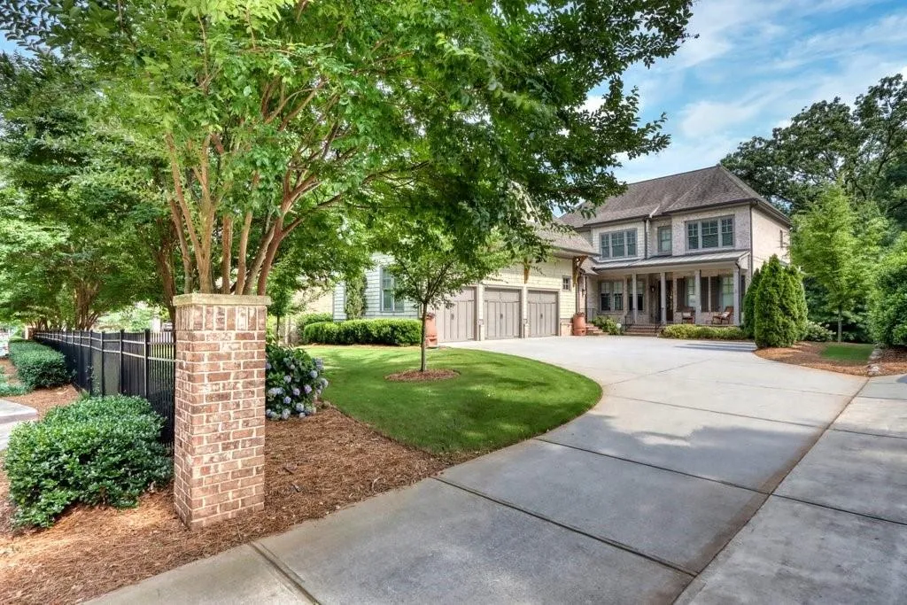 441 Johnson Ferry Road Ne, Atlanta, Georgia 30328, 5 Bedrooms Bedrooms, ,5 BathroomsBathrooms,Residential,Sold,441 Johnson Ferry Road Ne,6903450