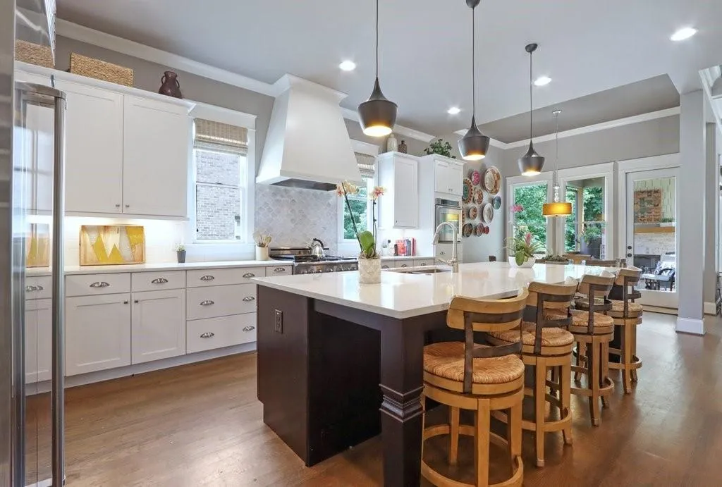 441 Johnson Ferry Road Ne, Atlanta, Georgia 30328, 5 Bedrooms Bedrooms, ,5 BathroomsBathrooms,Residential,Sold,441 Johnson Ferry Road Ne,6903450