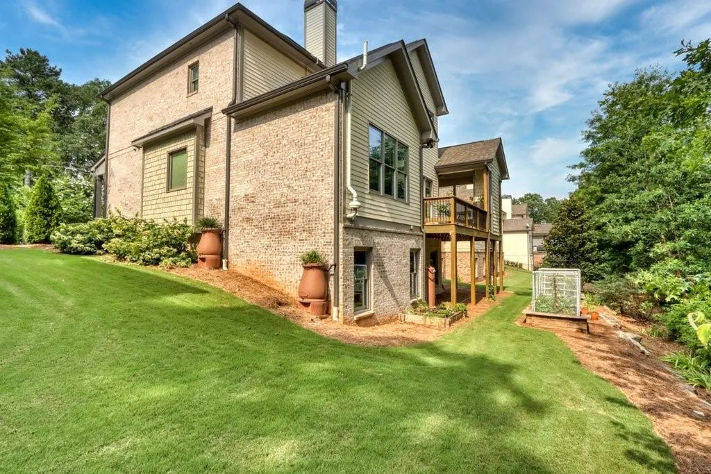 441 Johnson Ferry Road Ne, Atlanta, Georgia 30328, 5 Bedrooms Bedrooms, ,5 BathroomsBathrooms,Residential,Sold,441 Johnson Ferry Road Ne,6903450