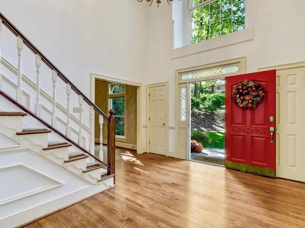 8255 Habersham Waters Road, Atlanta, Georgia 30350, 5 Bedrooms Bedrooms, ,5 BathroomsBathrooms,Residential,Sold,8255 Habersham Waters Road,6962080
