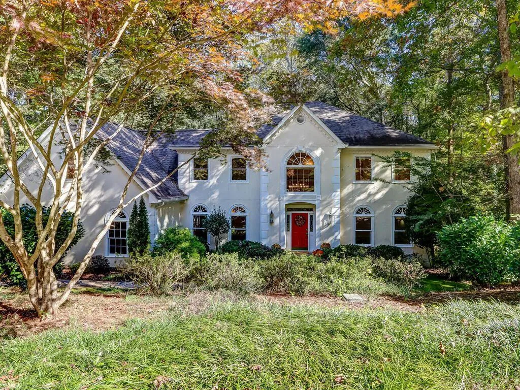 8255 Habersham Waters Road, Atlanta, Georgia 30350, 5 Bedrooms Bedrooms, ,5 BathroomsBathrooms,Residential,Sold,8255 Habersham Waters Road,6962080