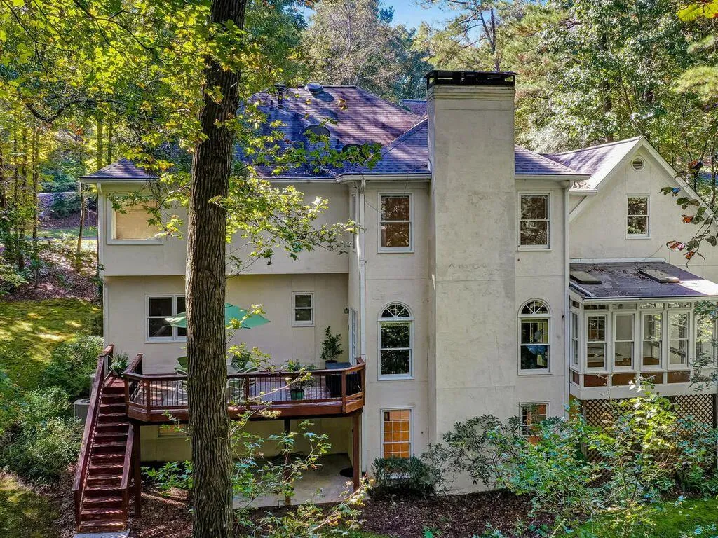 8255 Habersham Waters Road, Atlanta, Georgia 30350, 5 Bedrooms Bedrooms, ,5 BathroomsBathrooms,Residential,Sold,8255 Habersham Waters Road,6962080