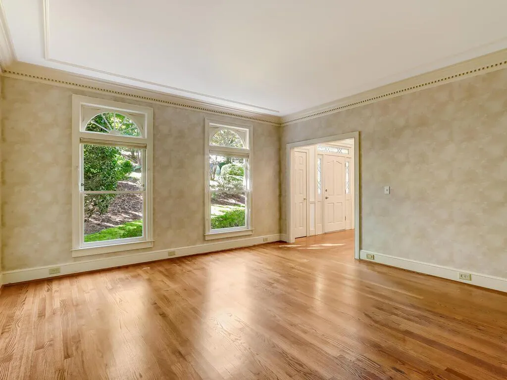 8255 Habersham Waters Road, Atlanta, Georgia 30350, 5 Bedrooms Bedrooms, ,5 BathroomsBathrooms,Residential,Sold,8255 Habersham Waters Road,6962080