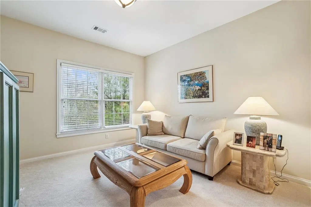 404 Brookview Circle, Atlanta, Georgia 30339, 4 Bedrooms Bedrooms, ,2 BathroomsBathrooms,Residential,For Sale,404 Brookview Circle,7686552