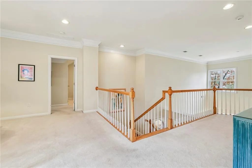 404 Brookview Circle, Atlanta, Georgia 30339, 4 Bedrooms Bedrooms, ,2 BathroomsBathrooms,Residential,For Sale,404 Brookview Circle,7686552
