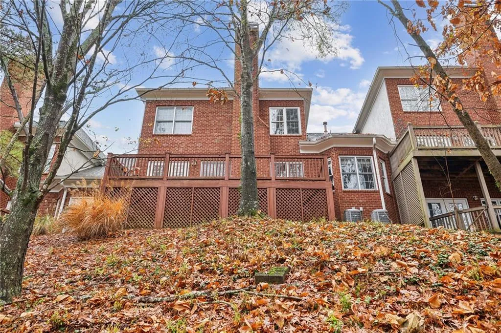 404 Brookview Circle, Atlanta, Georgia 30339, 4 Bedrooms Bedrooms, ,2 BathroomsBathrooms,Residential,For Sale,404 Brookview Circle,7686552