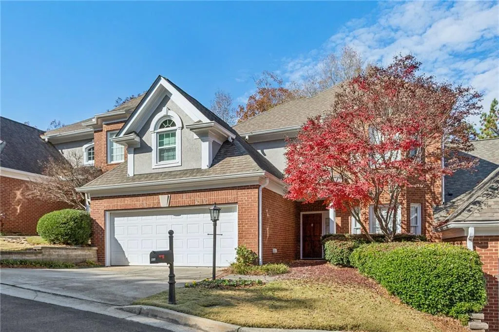 404 Brookview Circle, Atlanta, Georgia 30339, 4 Bedrooms Bedrooms, ,2 BathroomsBathrooms,Residential,For Sale,404 Brookview Circle,7686552