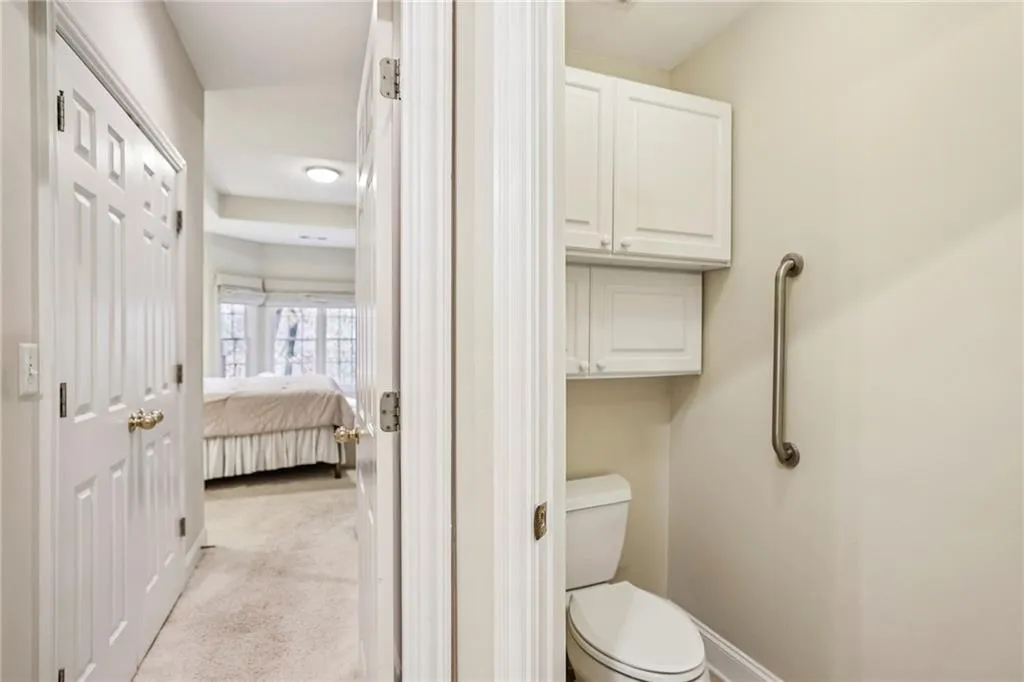 404 Brookview Circle, Atlanta, Georgia 30339, 4 Bedrooms Bedrooms, ,2 BathroomsBathrooms,Residential,For Sale,404 Brookview Circle,7686552