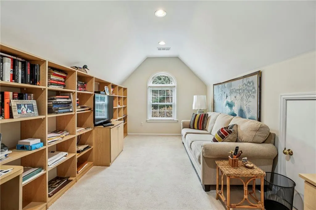 404 Brookview Circle, Atlanta, Georgia 30339, 4 Bedrooms Bedrooms, ,2 BathroomsBathrooms,Residential,For Sale,404 Brookview Circle,7686552