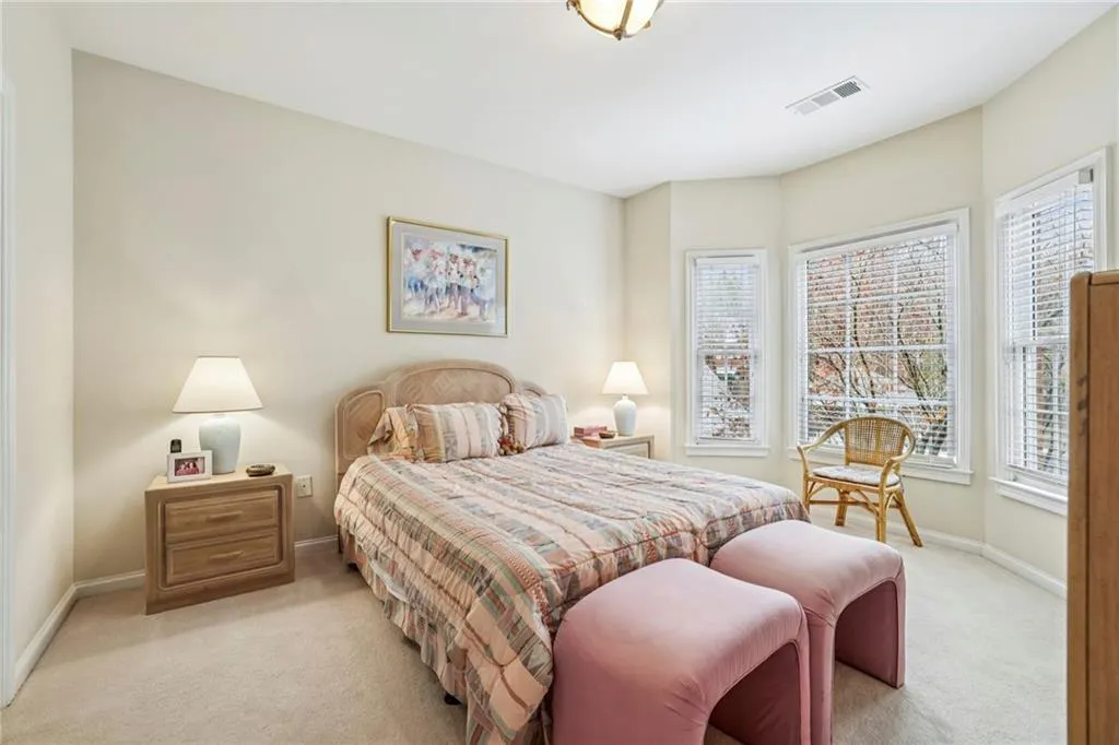 404 Brookview Circle, Atlanta, Georgia 30339, 4 Bedrooms Bedrooms, ,2 BathroomsBathrooms,Residential,For Sale,404 Brookview Circle,7686552
