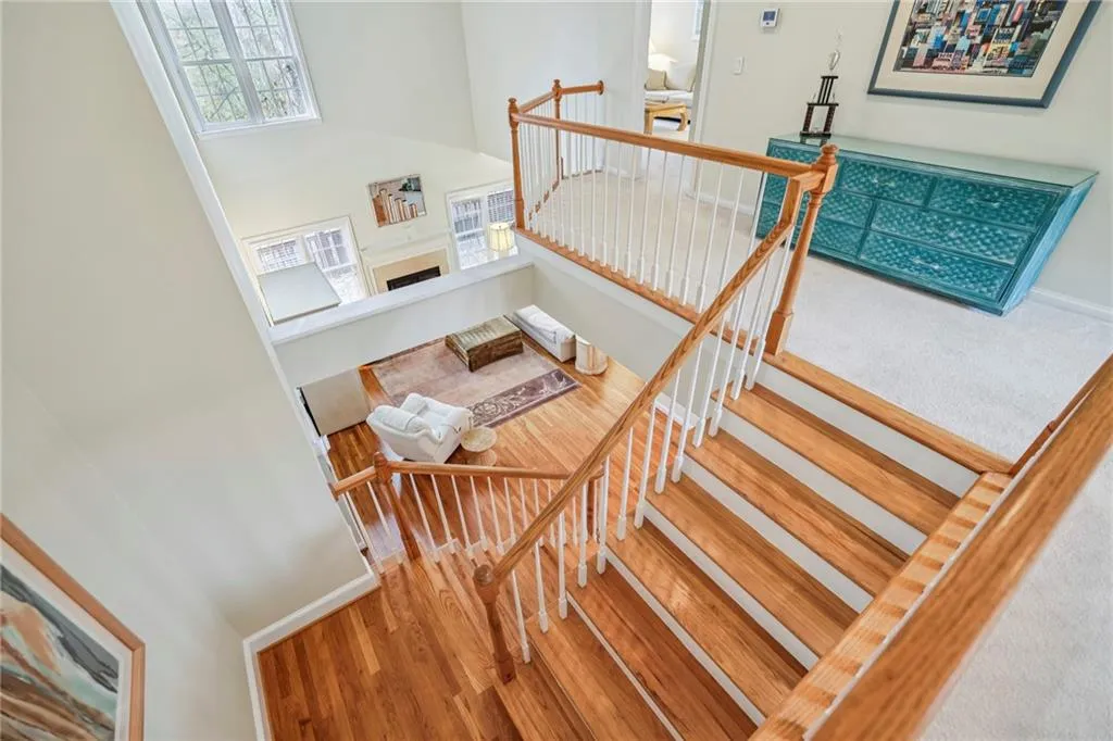 404 Brookview Circle, Atlanta, Georgia 30339, 4 Bedrooms Bedrooms, ,2 BathroomsBathrooms,Residential,For Sale,404 Brookview Circle,7686552