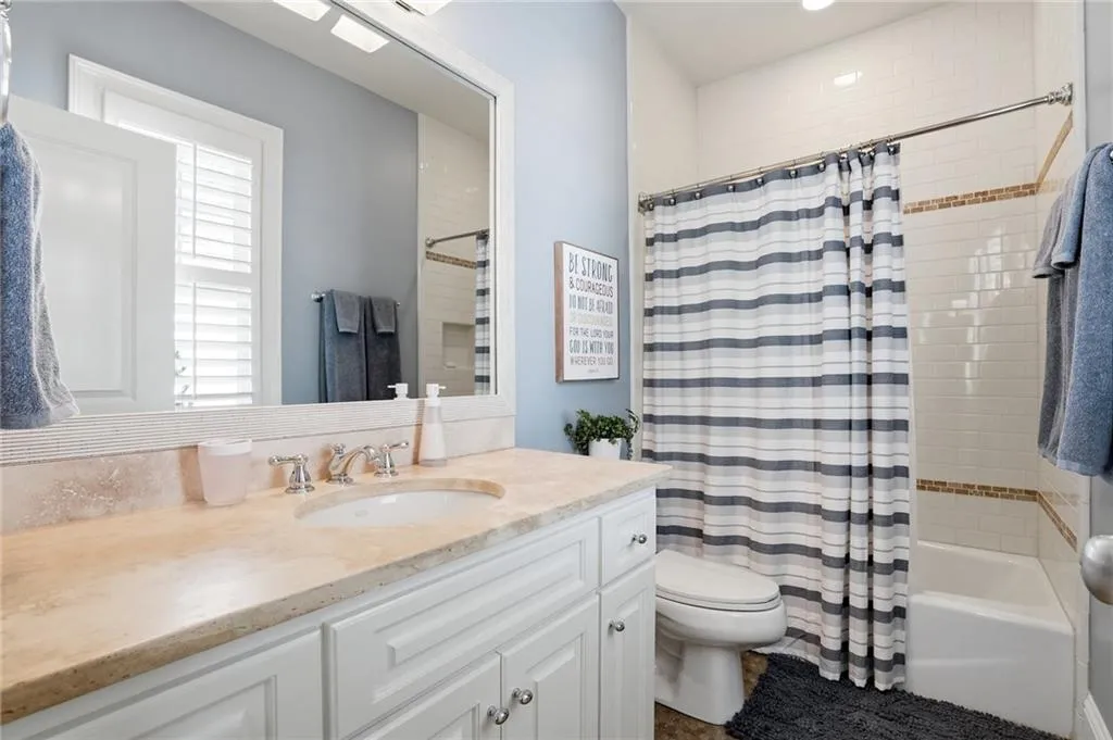 1001 Carter Drive Ne, Atlanta, Georgia 30319, 6 Bedrooms Bedrooms, 0 ,6 BathroomsBathrooms,Residential,For Sale,1001 Carter Drive Ne,7775916
