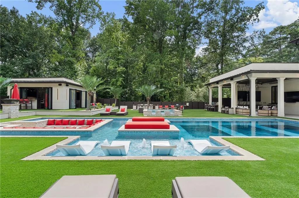 1386 Moores Mill Road Nw, Atlanta, Georgia 30327, 7 Bedrooms Bedrooms, ,8 BathroomsBathrooms,Residential,For Sale,1386 Moores Mill Road Nw,7646664